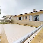 Des Oceanides سانت جيل كروا دي فيي